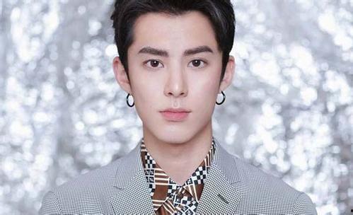 娱乐圈吃瓜王鹤棣沈月